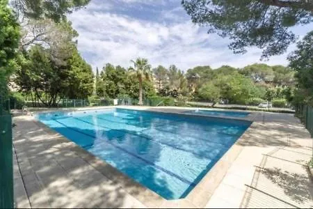Pool,beach,garden,parking Free,4 Travelers * Saint-Raphaël